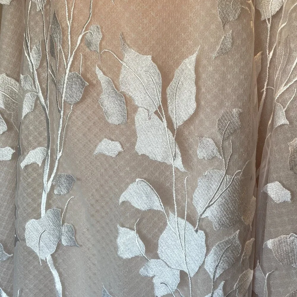 Tara LaTour Primrose Wedding Dress - Picture 6 of 6